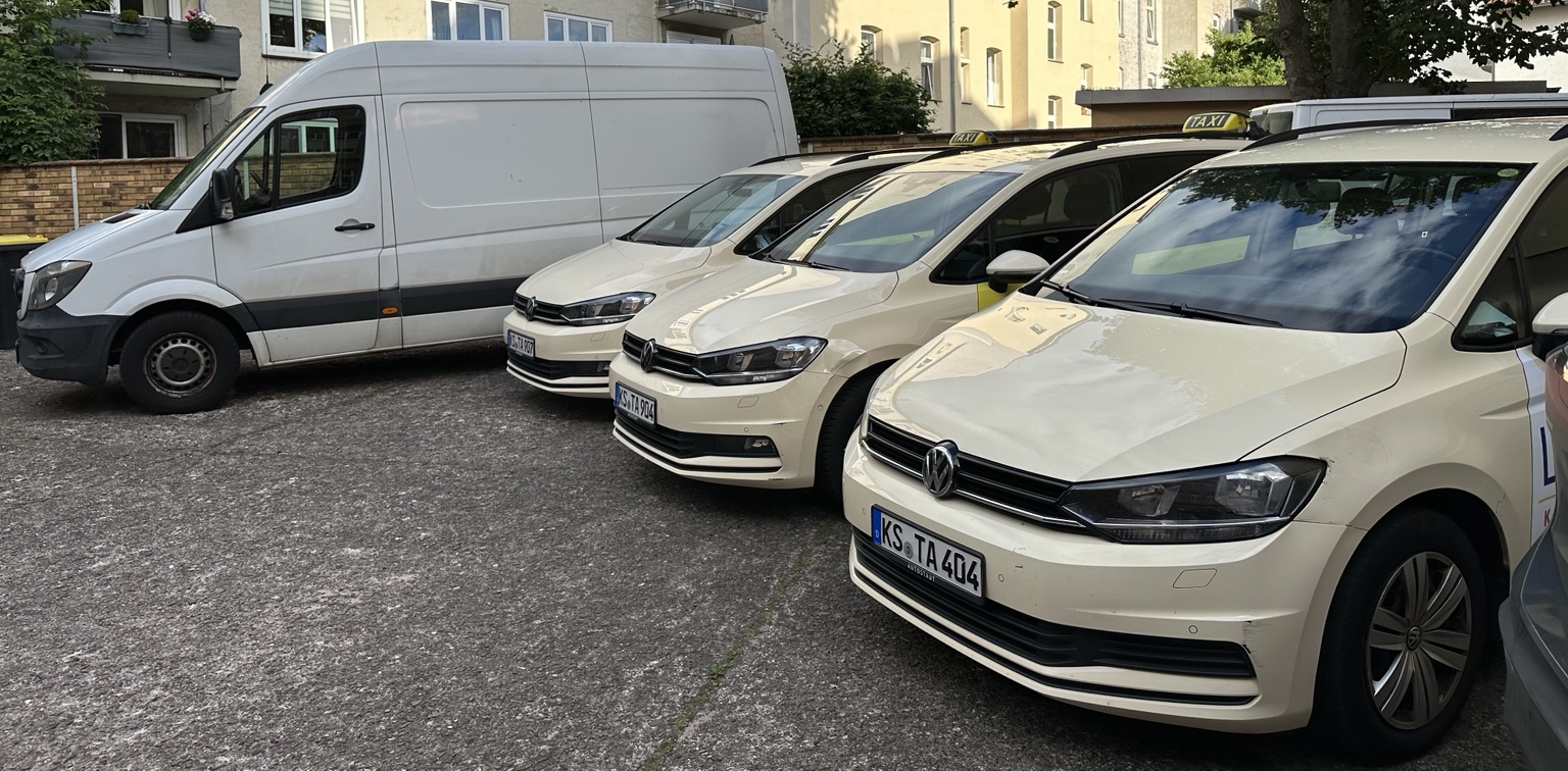 Fuhrpark Taxi Transport Kassel direkt